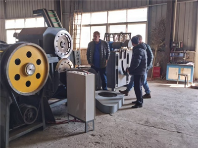 ยินดีต้อนรับลูกค้าชาวแอฟริกาใต้และอินเดียเพื่อเยี่ยมชม Xinyutian!